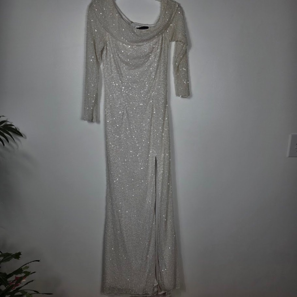 Mac Duggal Embellished Sequin Gown Long Sleeve Off Shoulder Slit White Sz 2‎